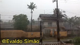 Chuva no fim de tarde  Joinville