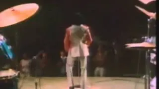 FaceoffJames Brown vs Michael Jackson - YouTube 480p]