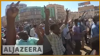 🇸🇩Sudanese police fire tear gas to block protest march | Al Jazeera English