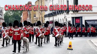 WINDSOR CASTLE GUARD: 1st Bn Irish Guards | Musical Support:1st Bn. Irish Guards Drums, 18/08/22.