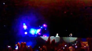 Armin Van B  ASOT 500 BsAs- This light Between us.mp4