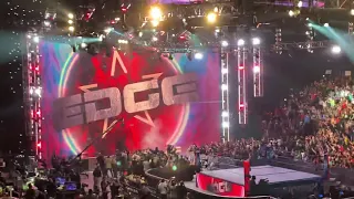 Madison Square Garden Crowd SINGS Edge's Entrance Music! (WWE SmackDown – 9/10/21)