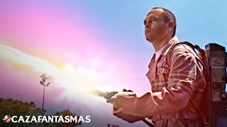 CAZAFANTASMAS - "Andrés Iniesta se suma al equipo" - Clip en ESPAÑOL | Sony Pictures España