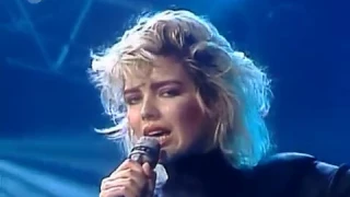 Kim Wilde - You Keep Me Hanging On (LIVE) (1986) (HQ)