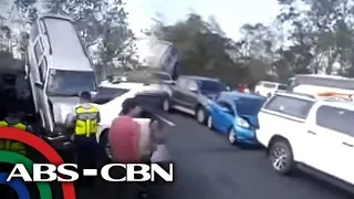 4 sugatan sa karambola ng 8 sasakyan sa bahagi ng NLEX sa Pampanga | ABS-CBN News #Shorts