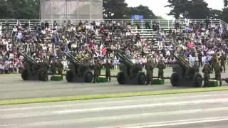 Tchaikovsky '1812 Overture' with 105mm Cannons 20101017 (12)