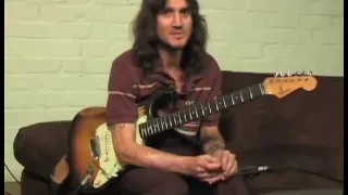 JOHN FRUSCIANTE: Секреты техники гитариста Red Hot Chilli Peppers