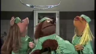 The Muppet Show: Veterinarian's Hospital - Dr. Bob Does a Sketch Twice