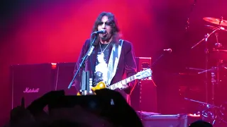 Gene Simmons and Ace Frehley - Sydney - 31 August 2018 - 2000 Man