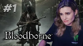 PRIMERA VEZ JUGANDO, BESTIA CLERIGO FUERA (Clínica, Sueño, Yharnam) - Bloodborne #1