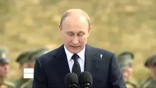 На Путина насрала птица.Говно к говну!