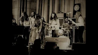 '' the farm band '' - loving you 1972.