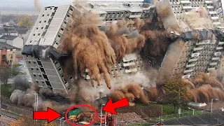 Amazing Dangerous Building Demolition, Fastest Heavy Equipment Machines Excavator Skills