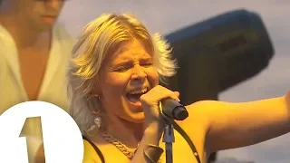 Robyn - Radio 1 in Ibiza 2018 - Café Mambo | FLASHING IMAGES