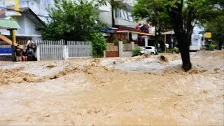 Indonesia floods leave 16 dead, thousands displaced