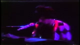 Queen - Millionaire Waltz/My Best Friend, Live in Houston 1977 DVD remastered w/DD audio