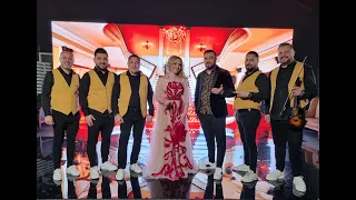 Adriana Ochisanu &MagicOrchestra- Vreau sa ti fac frumoase zilele | Official Video