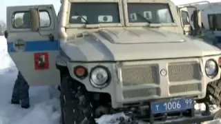 Tigr BTR-80 wheeled armoured vehicle snow test-drive Russian special police Video RIA Novosti.flv