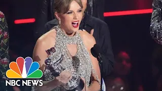 Taylor Swift Wins Top Honor At MTV VMAs, Announces New Album