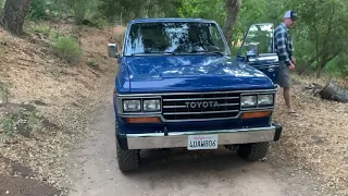 1990 Toyota Land Cruiser FJ62 Blue!  100% Original!  207k miles. Walk around