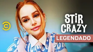 Madelaine Petsch concede entrevista para a Comedy Central (LEGENDADO)