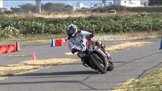 2013 11 24 Ehime Dunlop Moto Gymkhana Tabibito 選手 ZX-10R heat 2