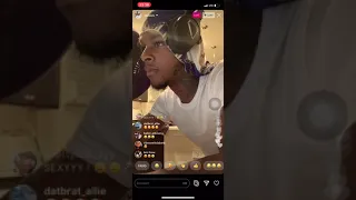 Toosii2x freestyling a song on Instagram live🔥🔥