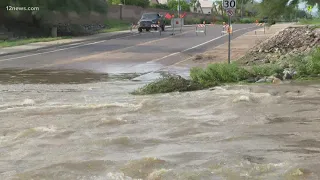 Heavy afternoon rain, flooding hit Arizona hard