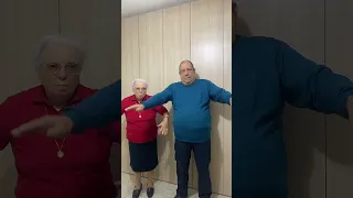 NONNI TIKTOKER - Buona Epifania ❤️🧹❤️