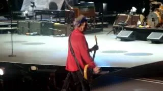 The Rolling Stones( I can't get no) Sastifaction live 2013 Montreal