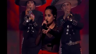 BECKY G  "SOLA" con Mariachi en Premios De La Radio 2016