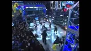 Psy-NY Time Square-New Year's Rockin' Eve 2013(강남스타일,싸이+MC Hammer)+무도 .avi