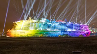 AIDAcosma christening with light and drone show