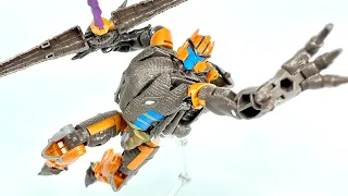 Transformers KINGDOM Dinobot Chefatron Review