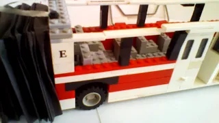 "Лего самоделки" - Троллейбус Зиу 683 (Зиу 10) из LEGO. Обзор.