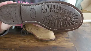 Great quality and beautiful leather! - Red Wing Iron Ranger Hawthorne Muleskinner 8083 Unboxing