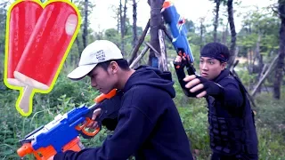 Nerf War: Cute Salesman Nerf Guns Robber Group ATC ICE CREAM BATTLE