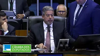 Deputados aprovam recriação da Funasa na MP que organiza ministérios - 31/05/23