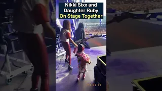Nikki Sixx And His Daughter Ruby Have A Moment On Stage Together ❤️