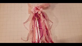 Pretty Pink Tassel - How to Make a Tassel Using Fibers, Ribbons, Yarns & Laces #tasseltuesday