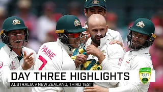 Aussie lead swells after Lyon helps roll Black Caps | Third Domain Test v New Zealand