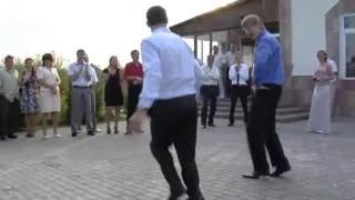 Russian Wedding Dance Off That Puts All Dance Offs To Shame