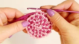 Crocheting round using T-shirt yarn, video 2