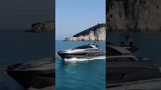 2023 Super Luxury Yachts | Luxury Yacht Riva 88 Domino Super Maroon |
