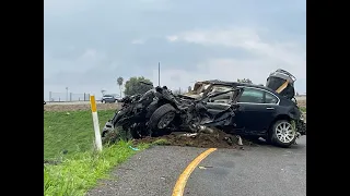 Driver killed in overnight high-speed crash in Fresno