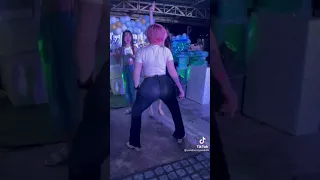 Nag twerk ang BRUKO'S GF kasama si TONI FOLWER