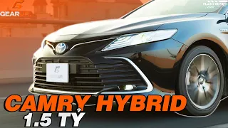 Bạn nên xem VIDEO NÀY trước khi bỏ 1,5 tỉ mua Toyota Camry hybrid | GearUp Flash Review