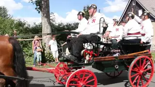 800-Jahr-Feier in Niederwiesa: Festumzug zum Finale