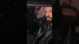 Drake Signing autographs with fans in LA Hollywood 2022 CLB certified lover boy OVO Miami NYC NYFW