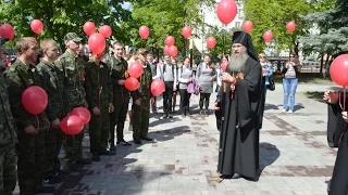 Молодежный флешмоб, посвященный 70-летию Победы прошел в Урюпинске.